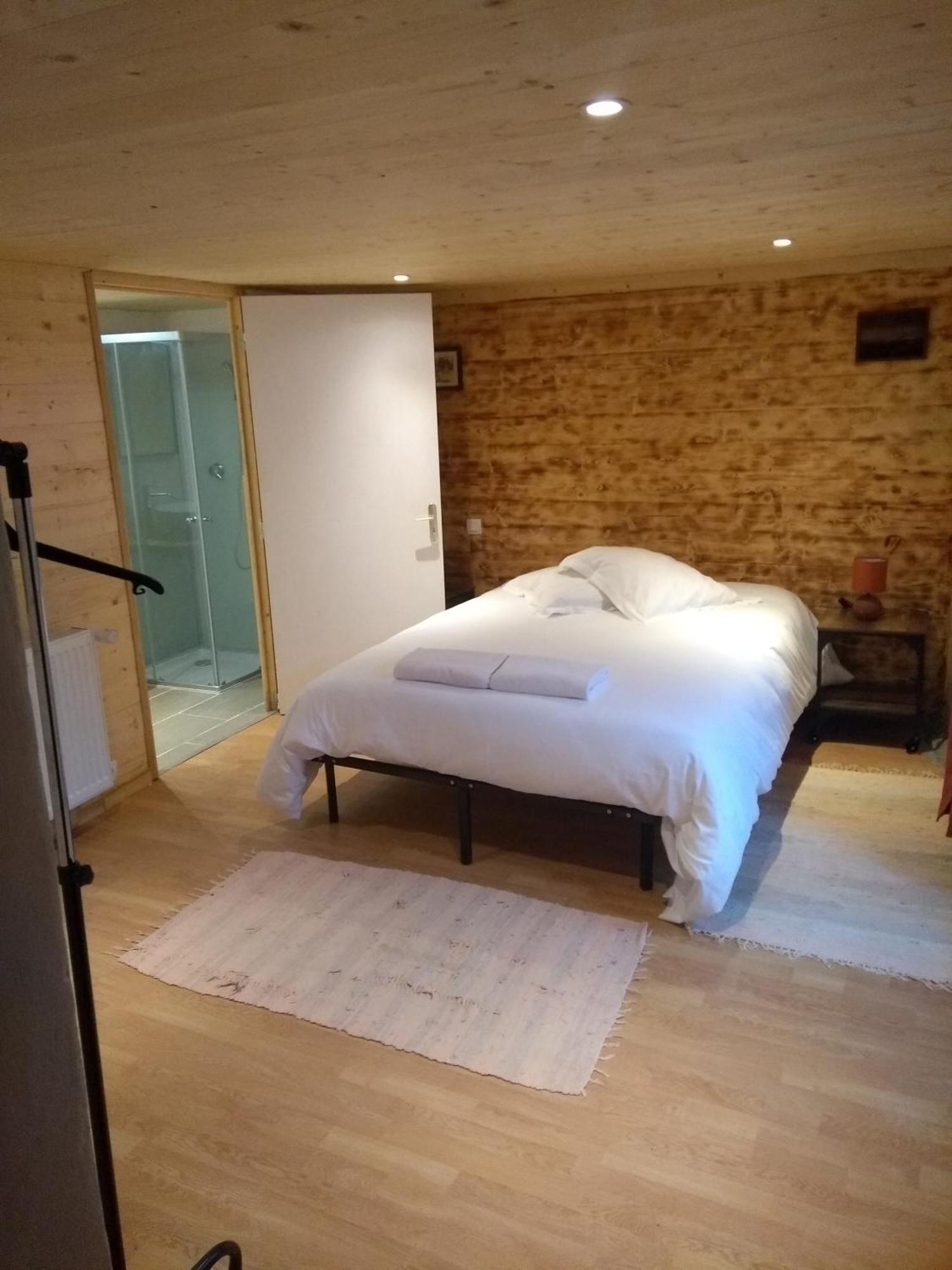 La Maison Bleue La Cabanasse المظهر الخارجي الصورة